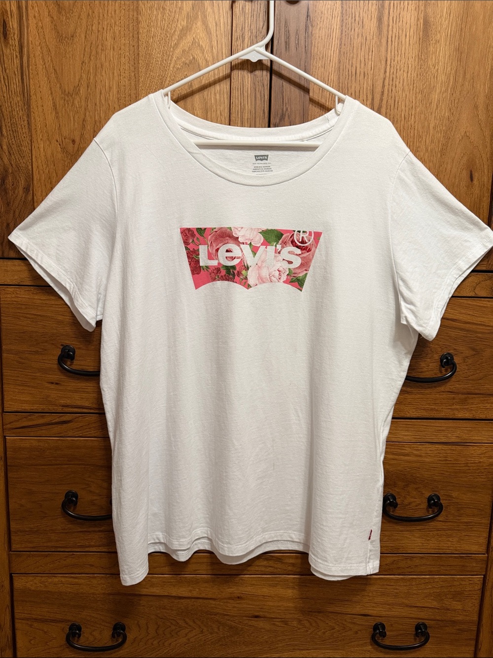 Levi's White Short Sleeve Crew Neck Tee